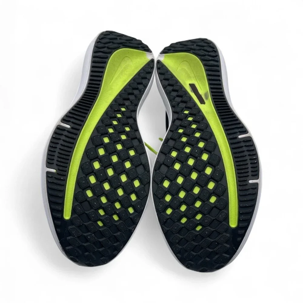 Nike Air Winflo 10 XCC 'Black Volt' Running Shoes FN6825-010 Men's Size 11 - Picture 7 of 7